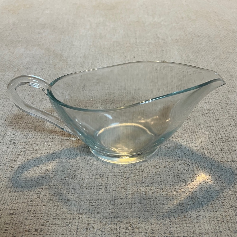 Clear Glass Gravy Boat Sauce Pitcher with‎ Handle W2S Mark 8.5 Inch